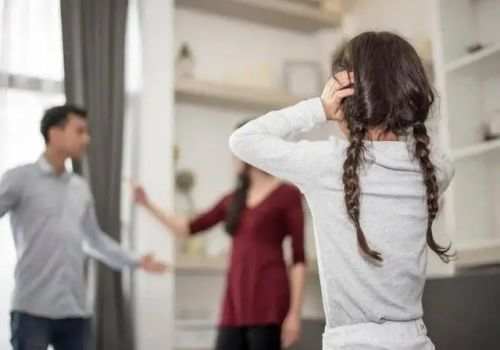 苏州婚外情取证：1岁7个月孩子父母离婚怎么判